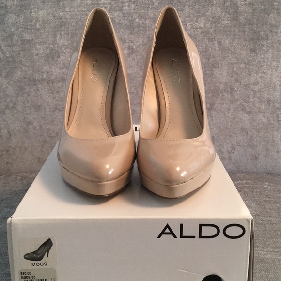 Brand new Aldo nude patent shoes